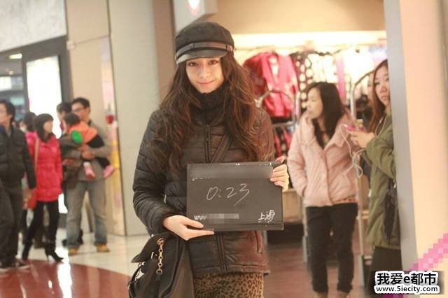 510գɹһȰ2011ϺѧʱڵĽд档ƬУȰͷñƤˮۣ崿ɰ