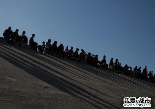 1543276686340594.jpg QQ截图20181127073043.jpg