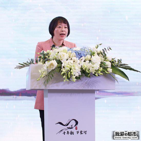 杭州市委宣传部副部长、市网信办主任来虹