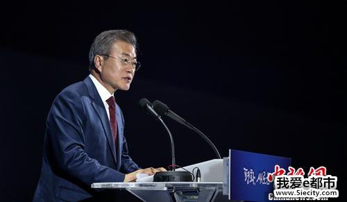 资料图:韩国总统文在寅。<a target='_blank' data-cke-saved-href='http://www.chinanews.com/' href='http://www.chinanews.com/'>中新社</a>发 平壤联合采访团供图 点击进入下一页