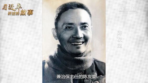 飬£