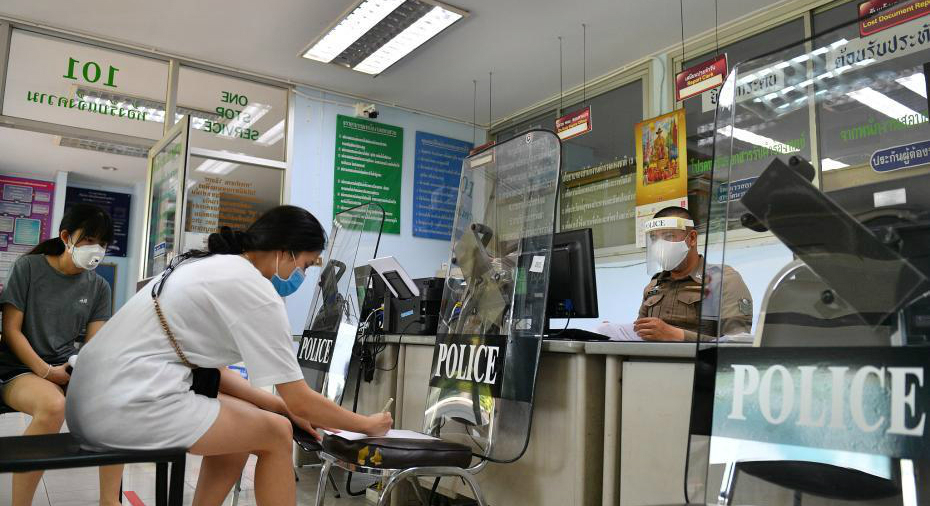 ֮µġ罻롱