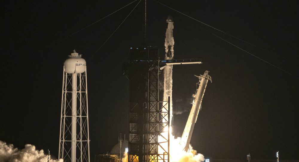 SpaceX˷ɴ4Ա